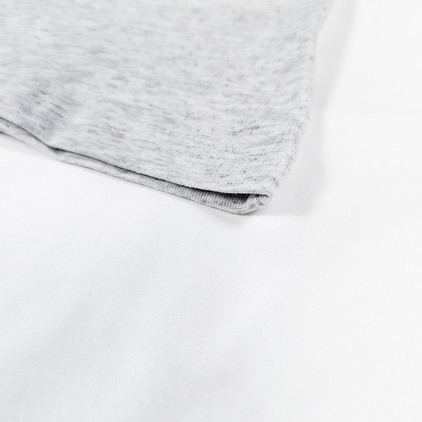 Christmas Cat Gray Tee