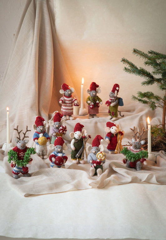 Small Grey Girl Mouse with Christmas Candy